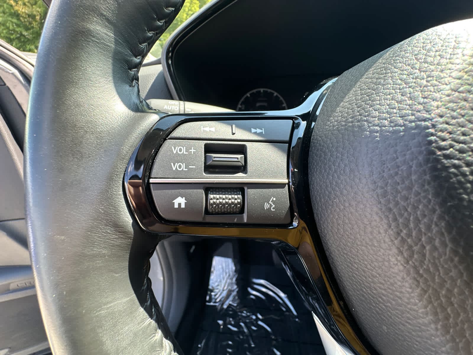 Thumbnail: 2023 Honda CR-V - 18