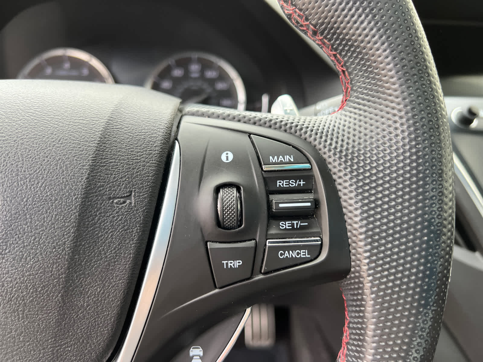 Thumbnail: 2020 Acura MDX - 23