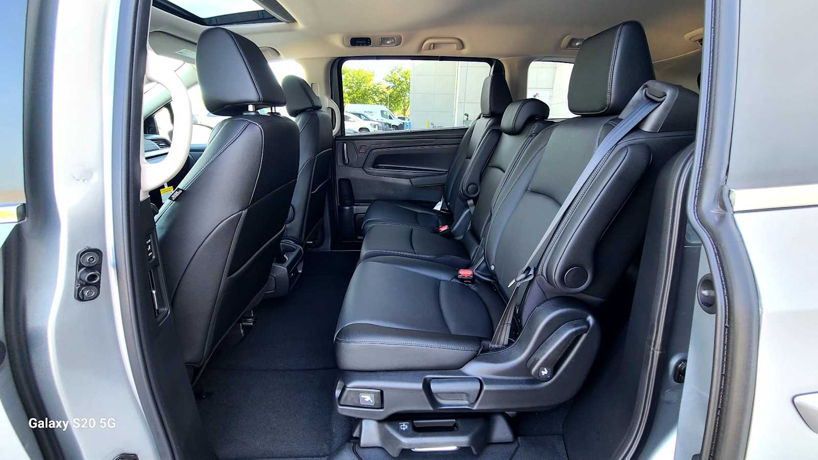 Thumbnail: 2026 Honda Odyssey - 19