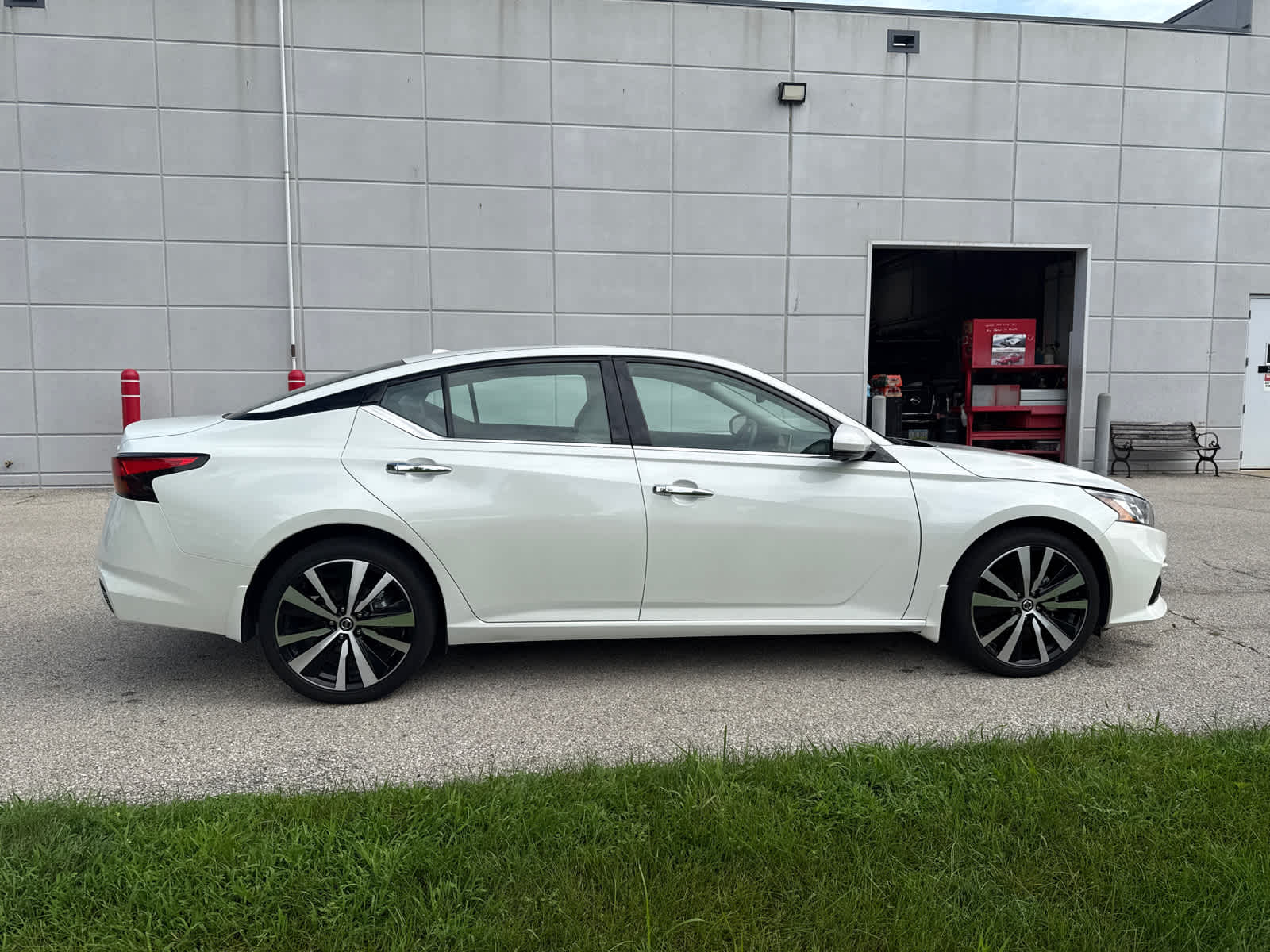 Thumbnail: 2022 Nissan Altima - 7