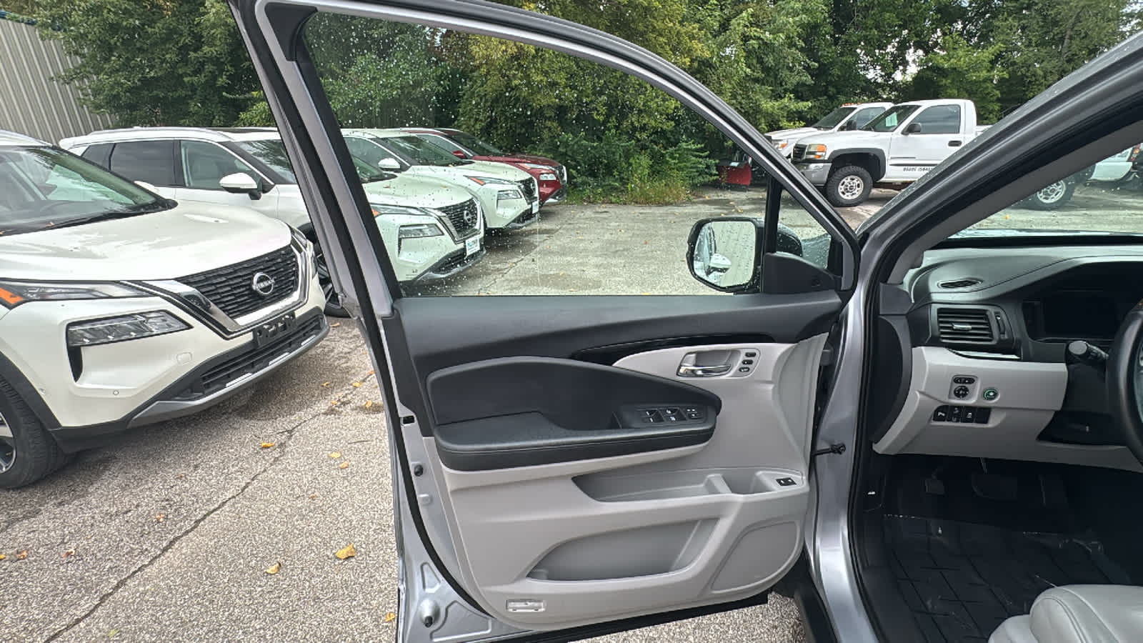 Thumbnail: 2019 Honda Pilot - 16