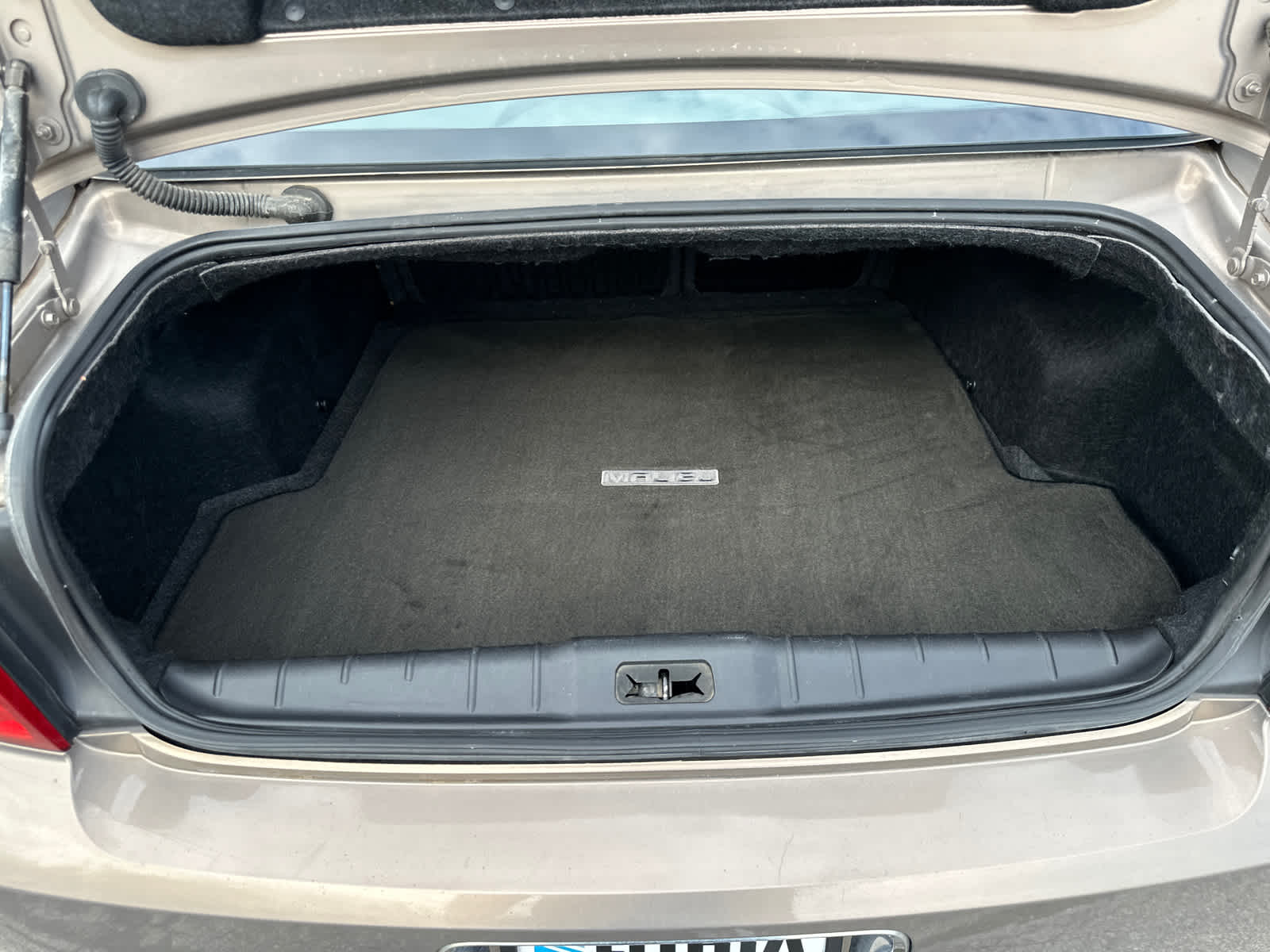 Thumbnail: 2008 Chevrolet Malibu - 10