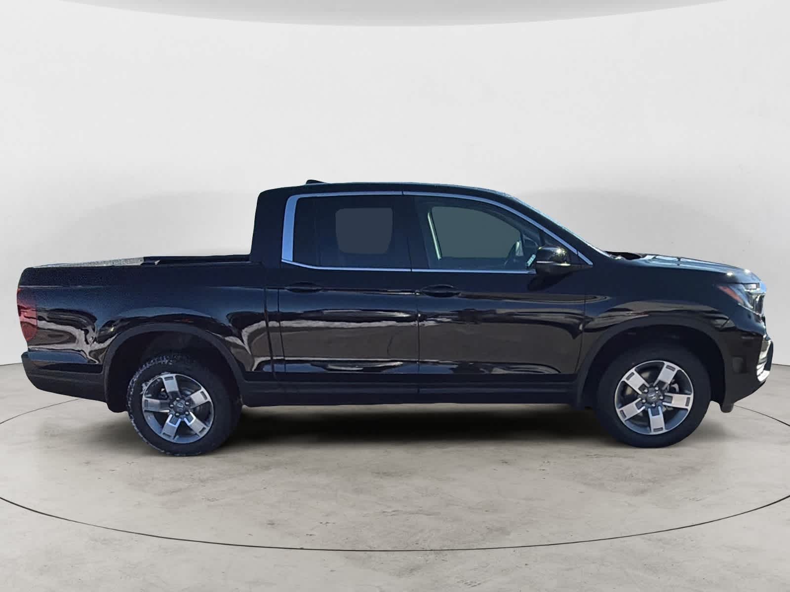 Thumbnail: 2026 Honda Ridgeline - 5