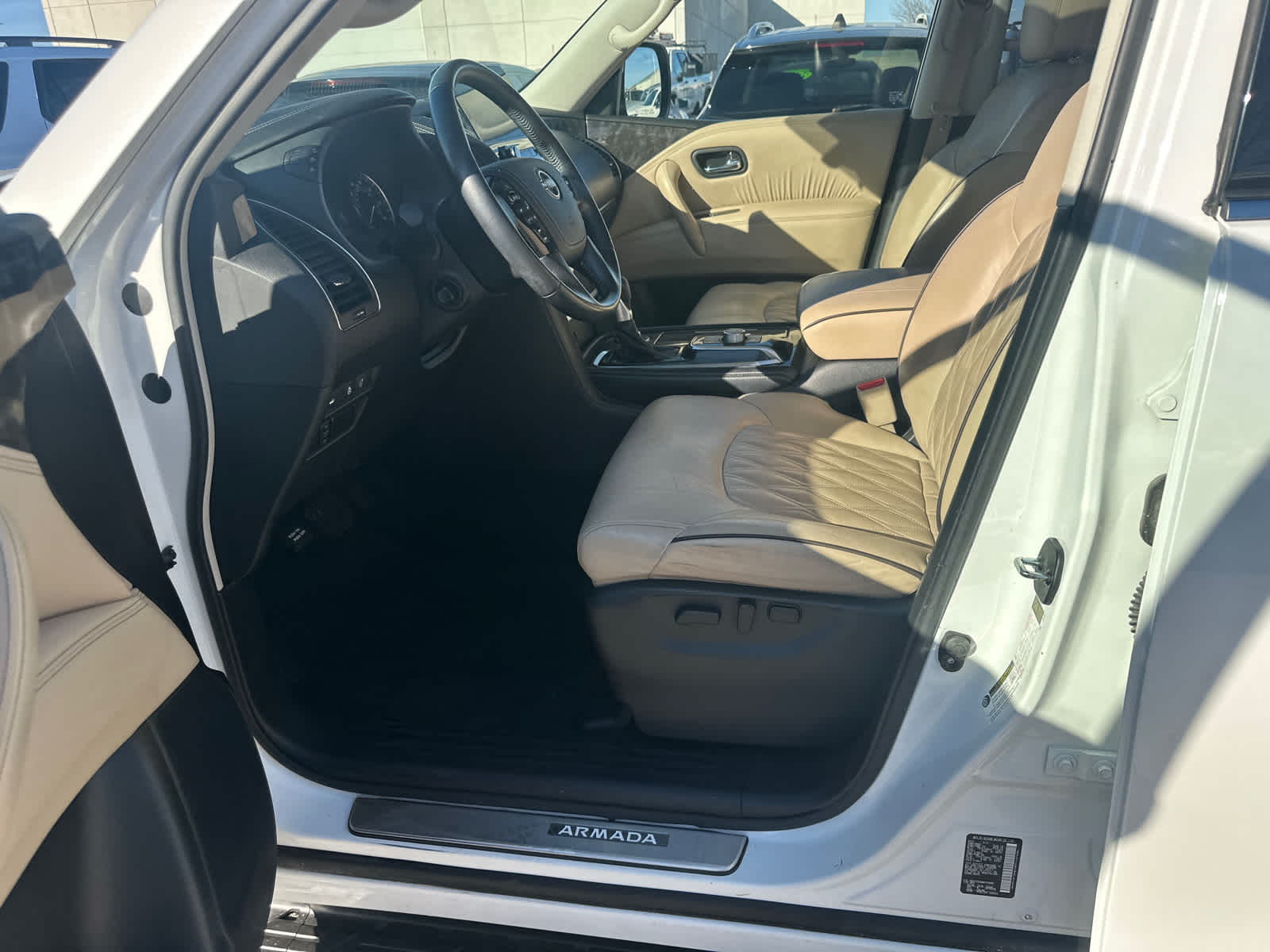 Thumbnail: 2021 Nissan Armada - 18