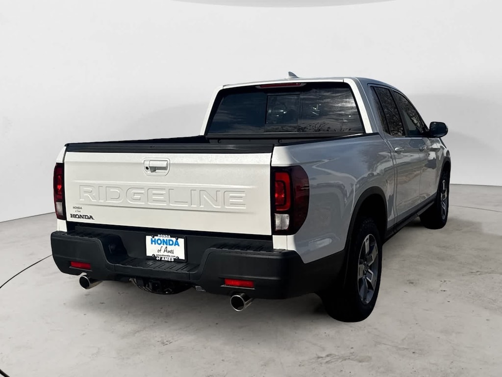 New 2026 Honda Ridgeline RTL Truck Crew Cab