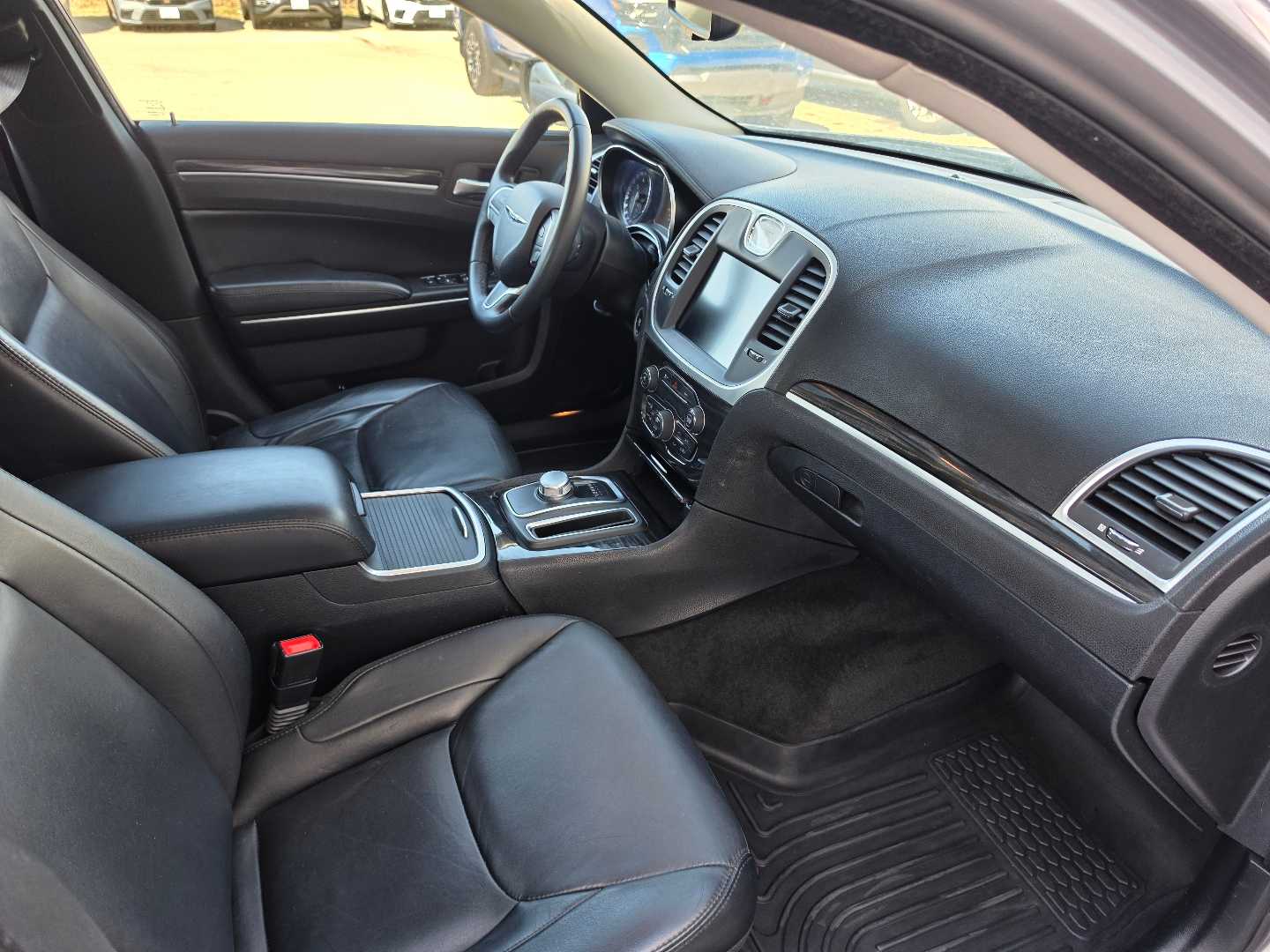 Thumbnail: 2015 Chrysler 300 - 13