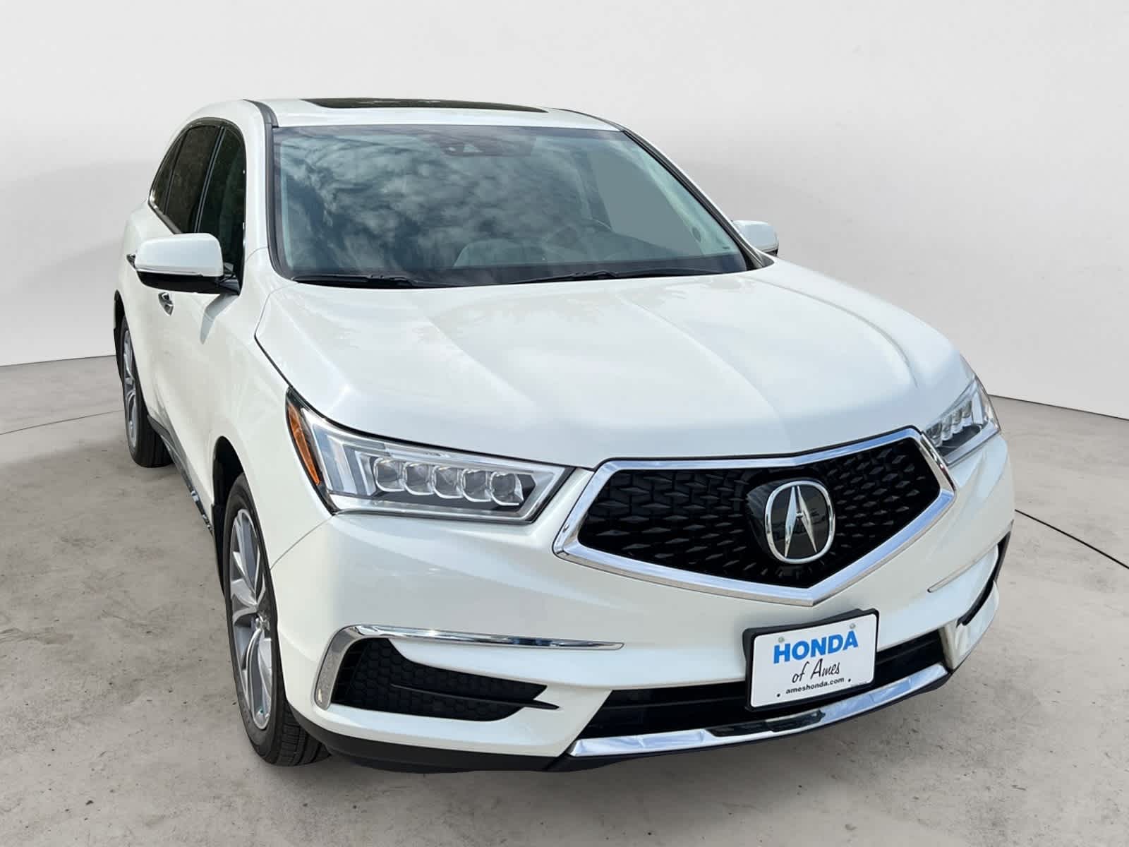 2017 Acura MDX SH-AWD Technology photo 3