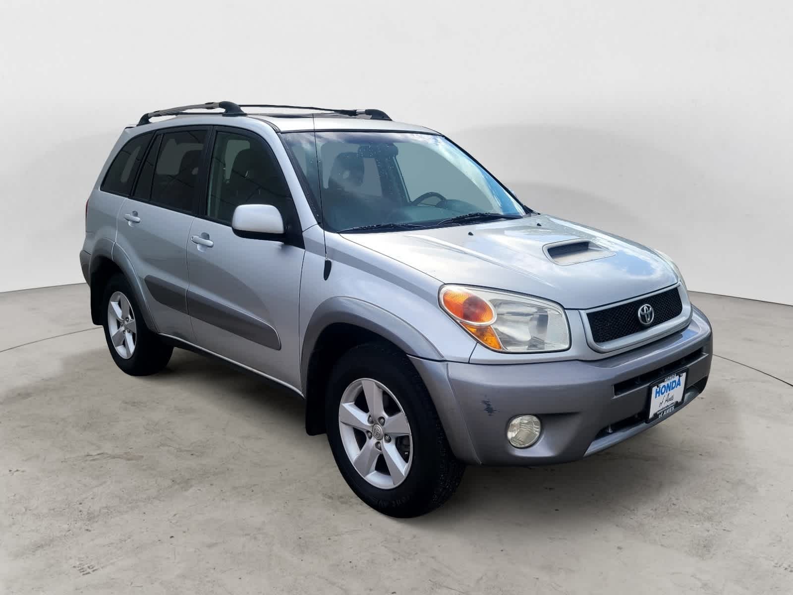 Thumbnail: 2005 Toyota RAV4 - 2