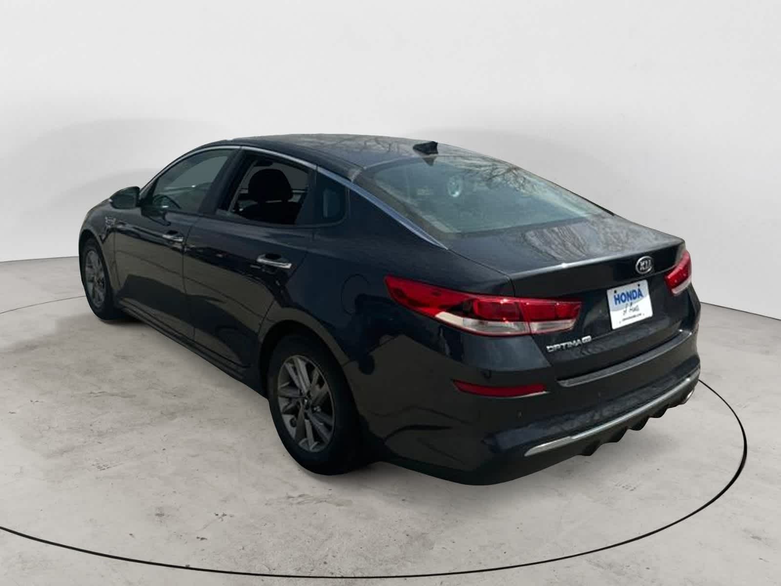 2019 Kia Optima LX 3
