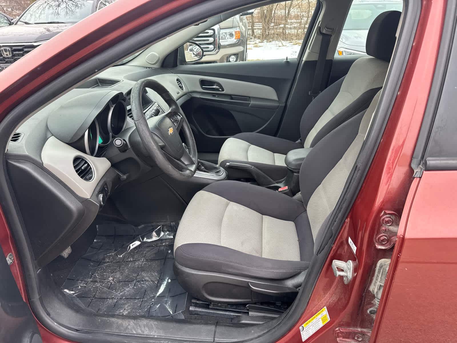 Thumbnail: 2013 Chevrolet Cruze - 14