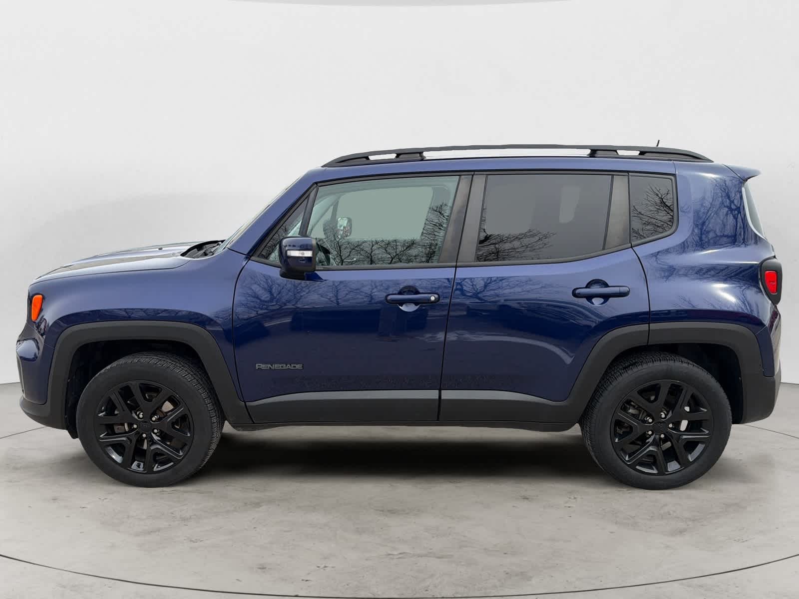 Thumbnail: 2019 Jeep Renegade - 2