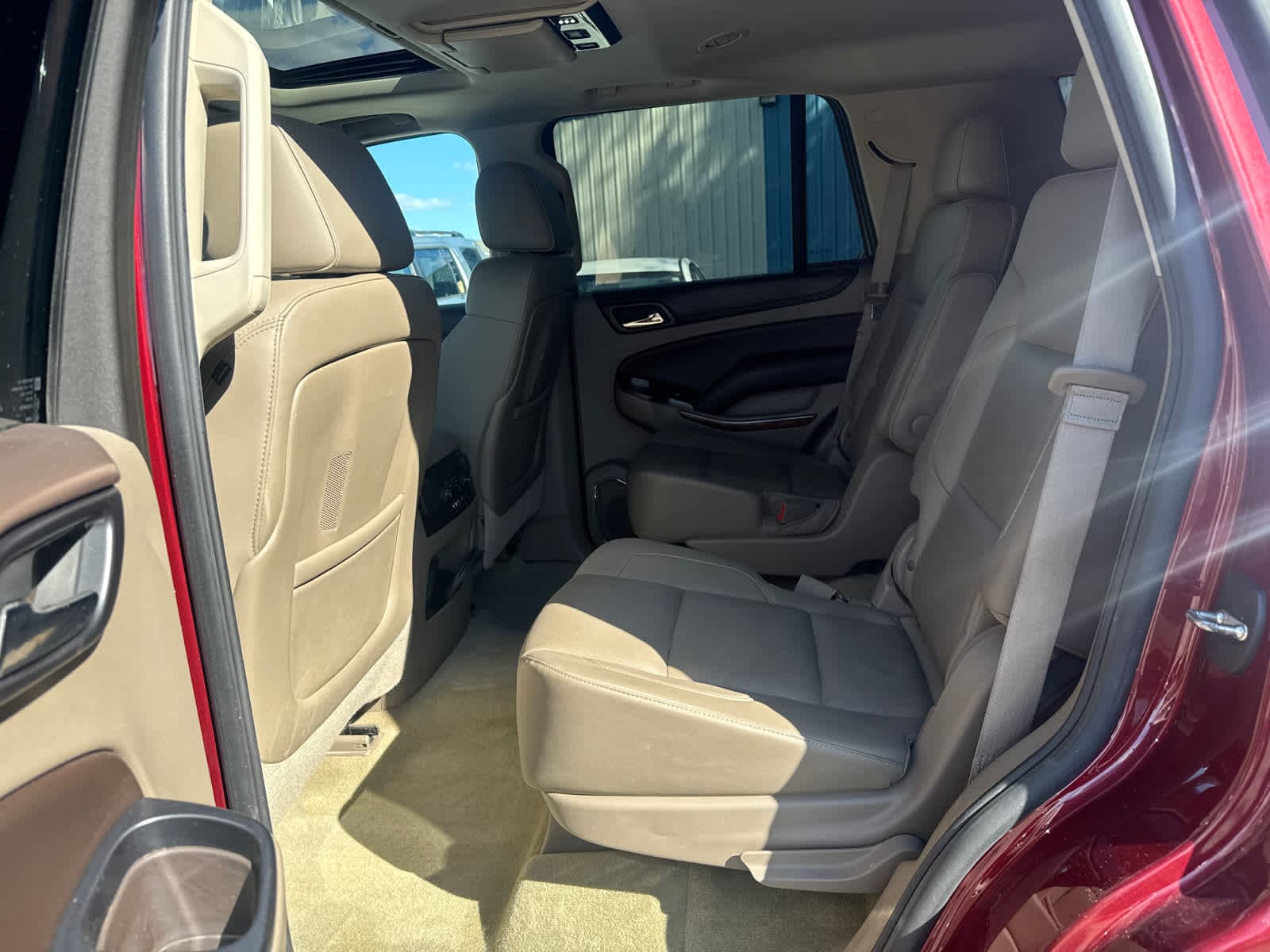 Thumbnail: 2016 Chevrolet Tahoe - 14