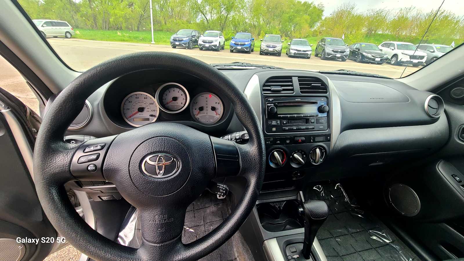 Thumbnail: 2005 Toyota RAV4 - 19
