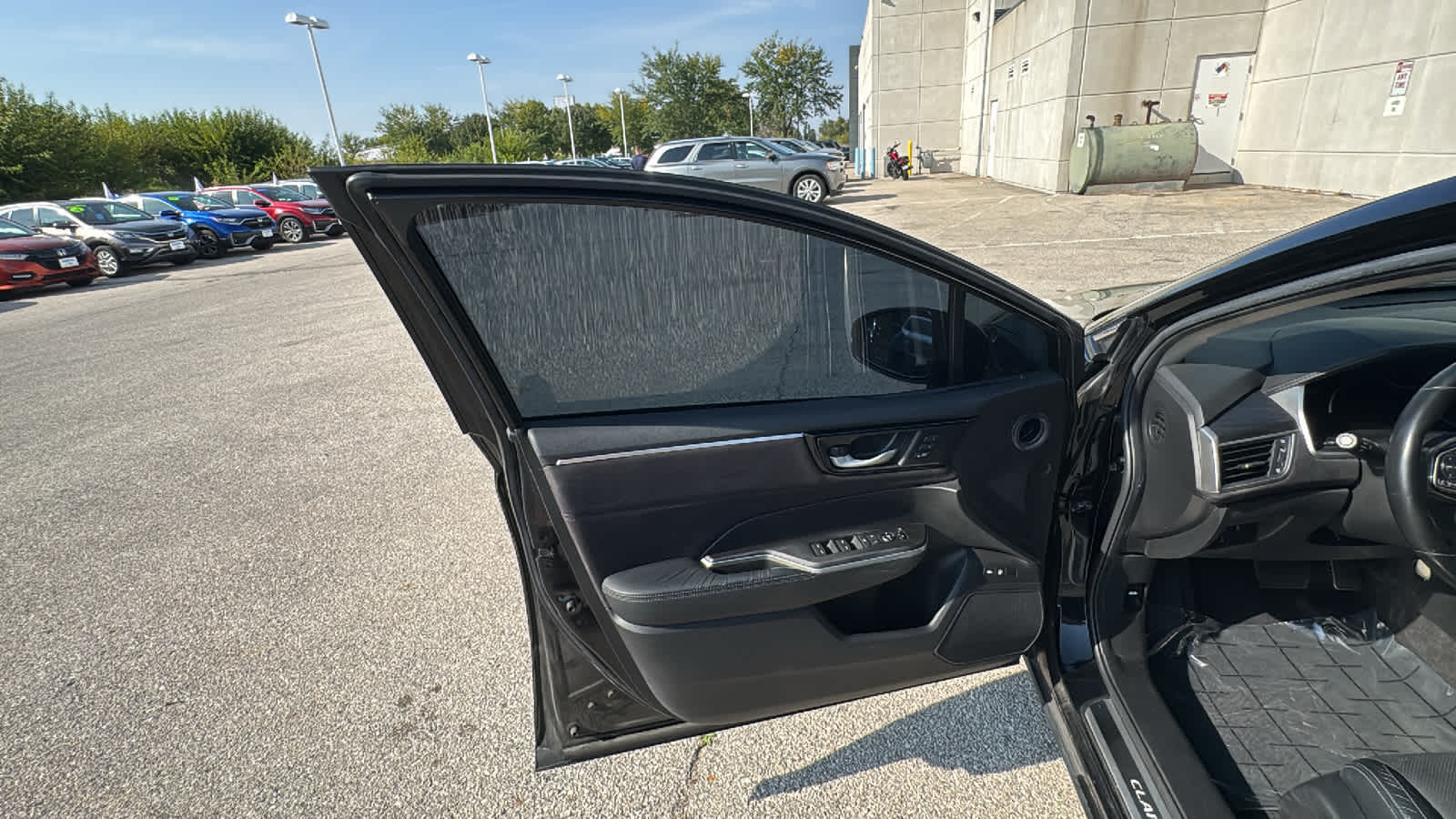 Thumbnail: 2018 Honda Clarity - 15