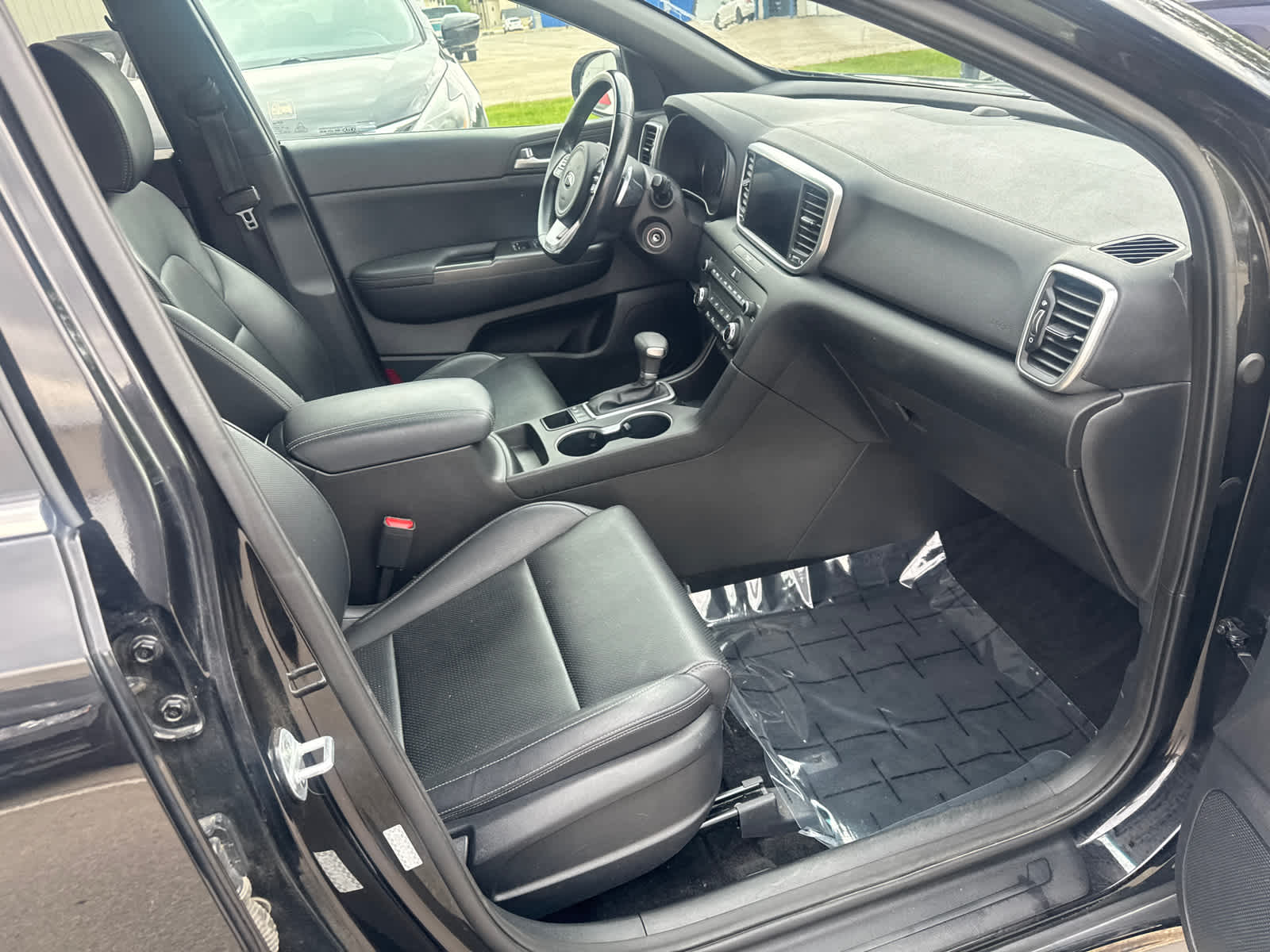 Thumbnail: 2020 Kia Sportage - 8