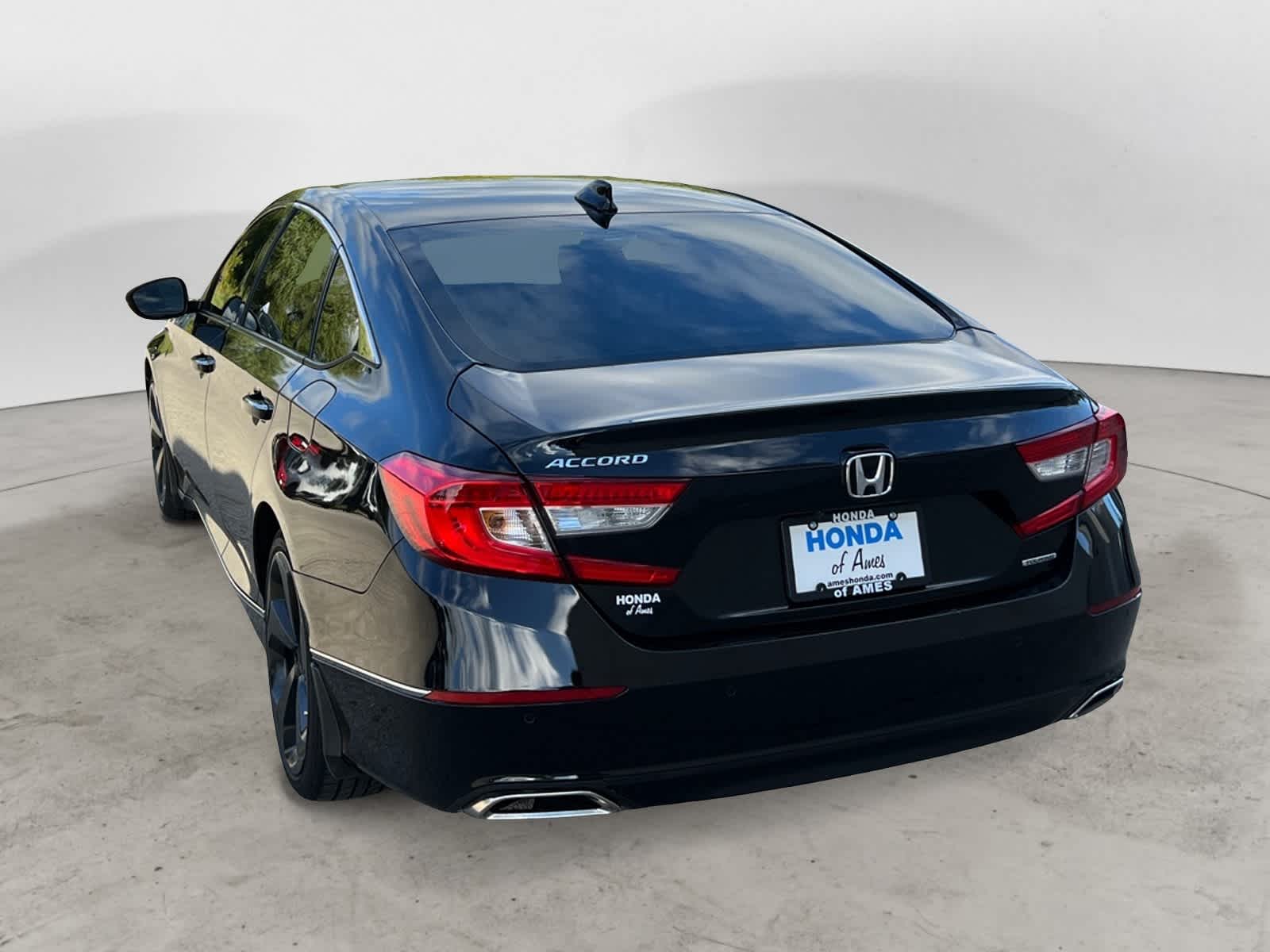 Thumbnail: 2018 Honda Accord - 2