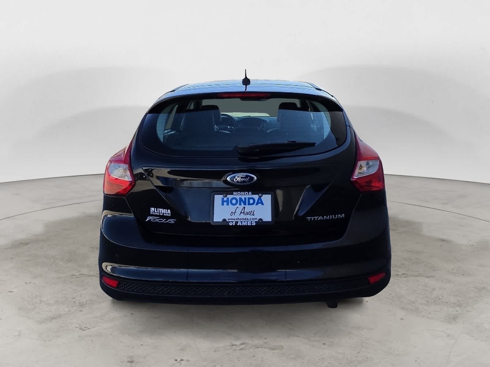 Thumbnail: 2012 Ford Focus - 3