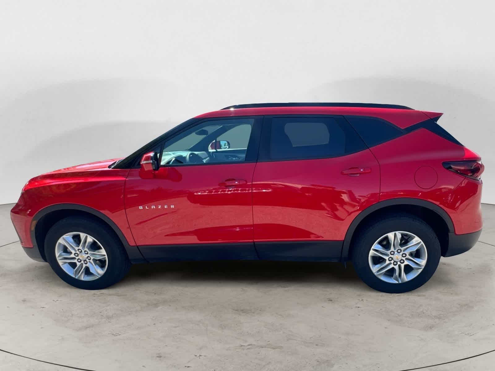 Thumbnail: 2022 Chevrolet Blazer - 3