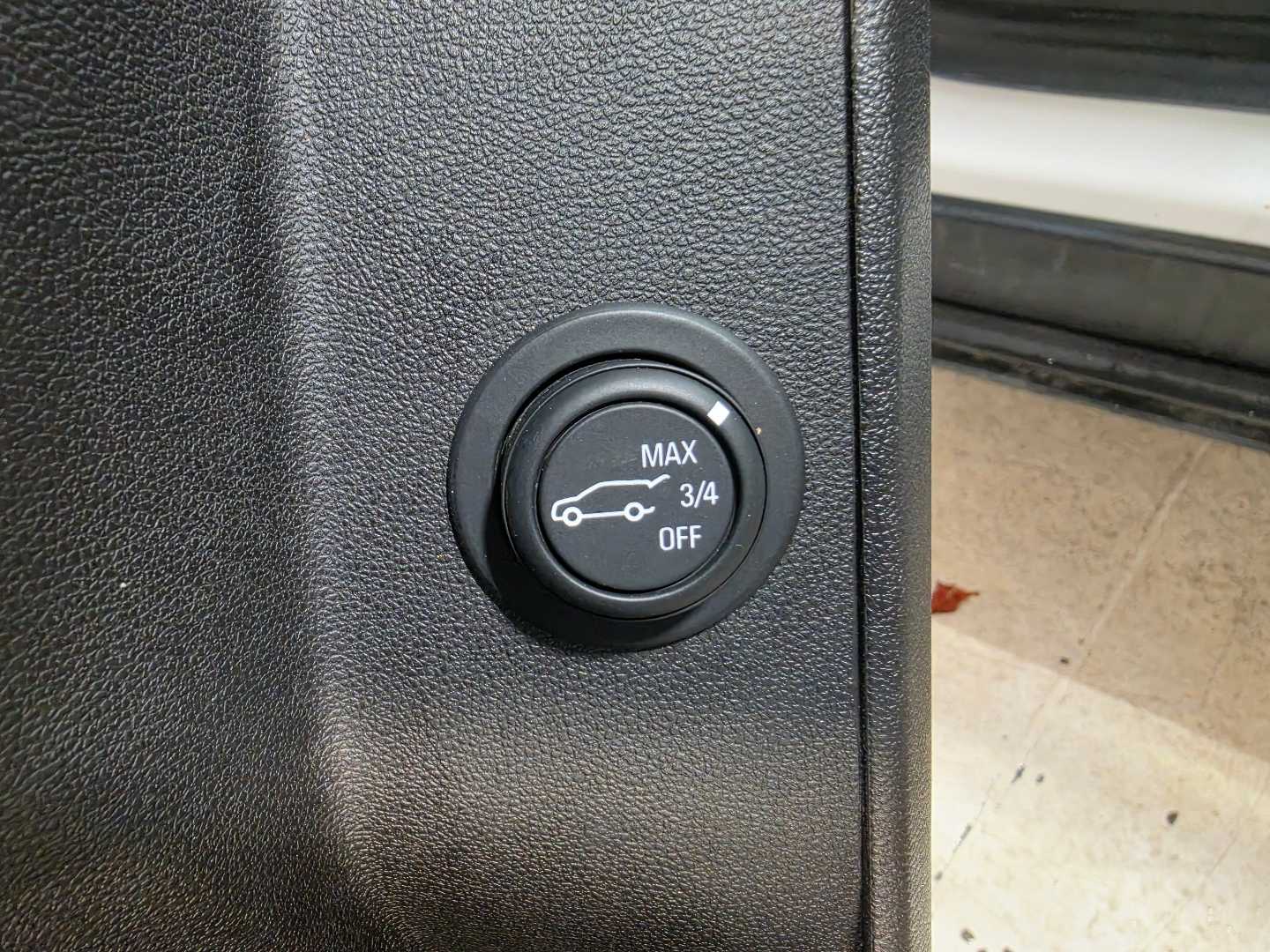 Thumbnail: 2018 Chevrolet Equinox - 18