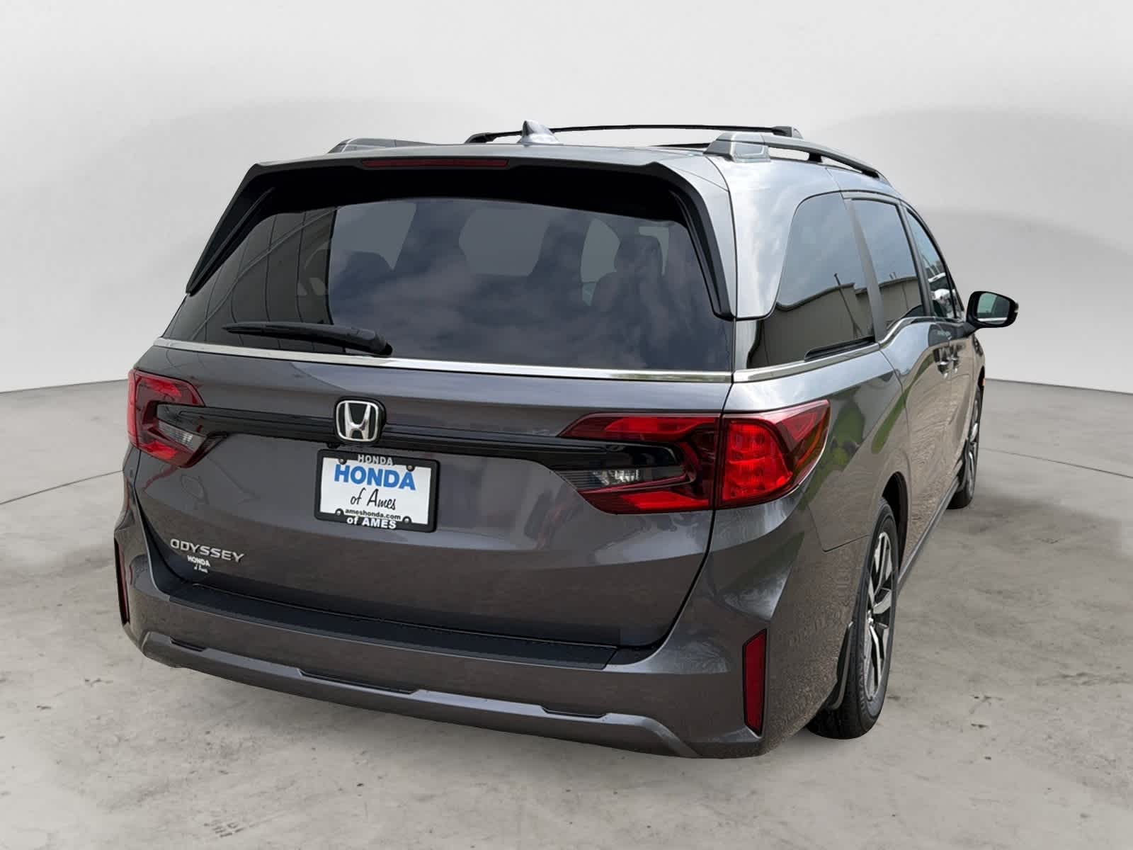 Thumbnail: 2026 Honda Odyssey - 4