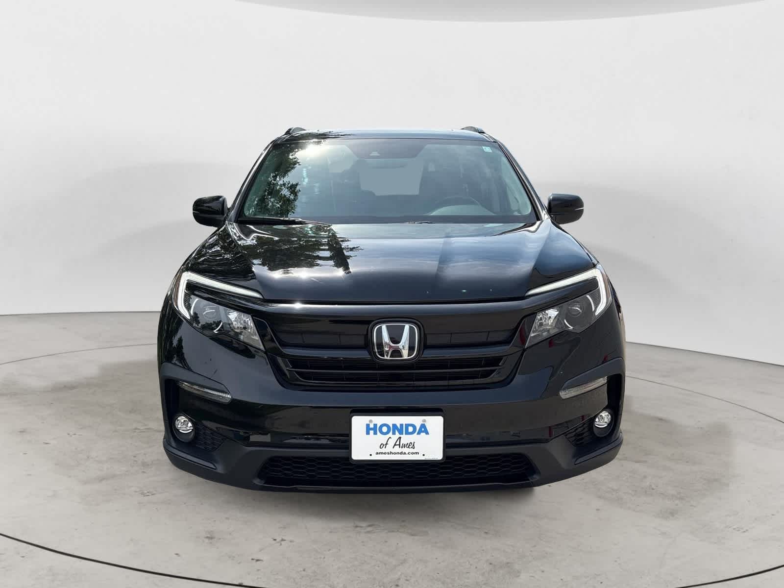 Thumbnail: 2022 Honda Pilot - 2