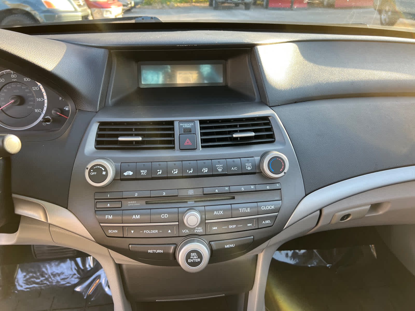 Thumbnail: 2012 Honda Accord - 22