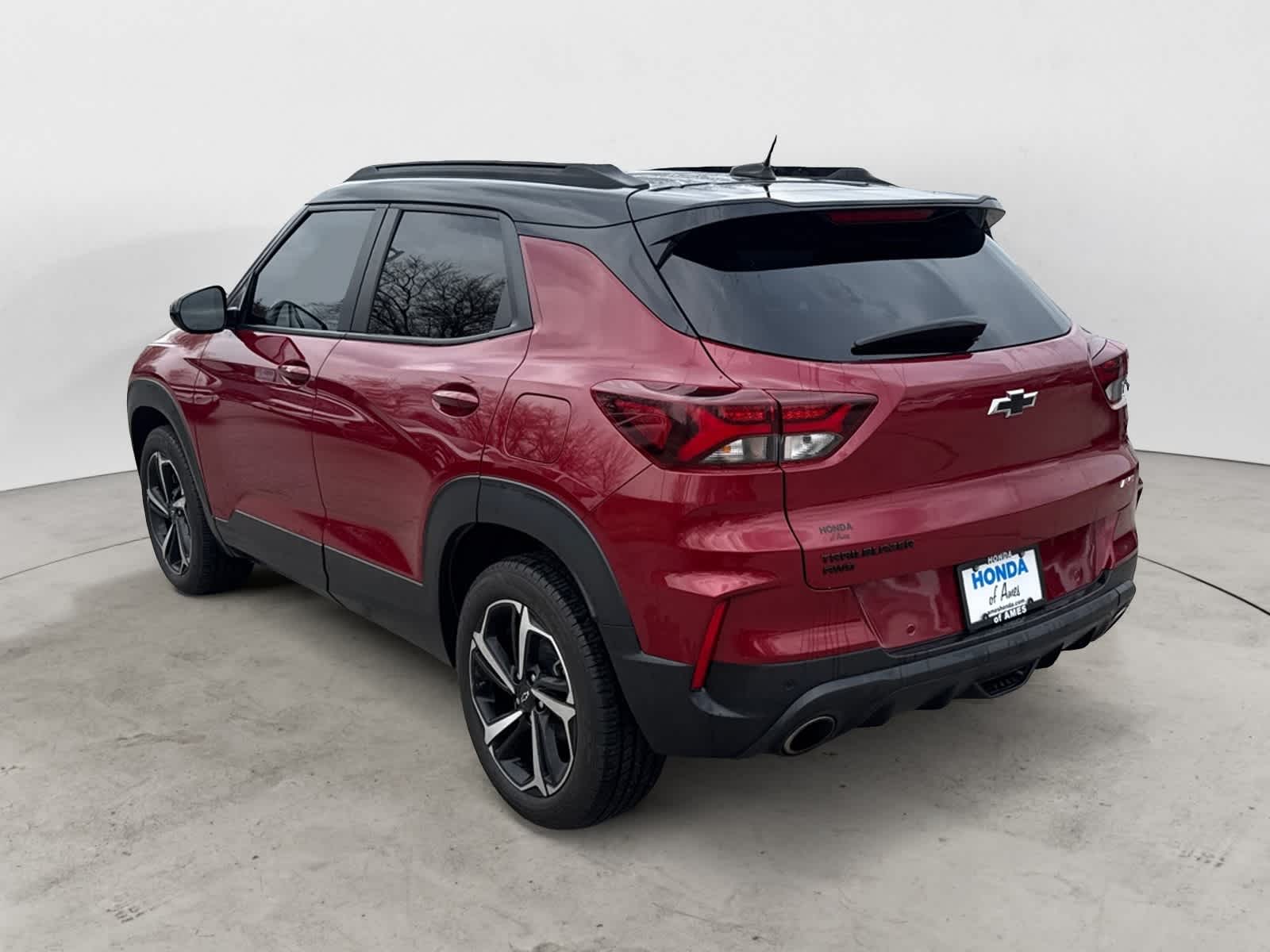 Thumbnail: 2021 Chevrolet TrailBlazer - 3