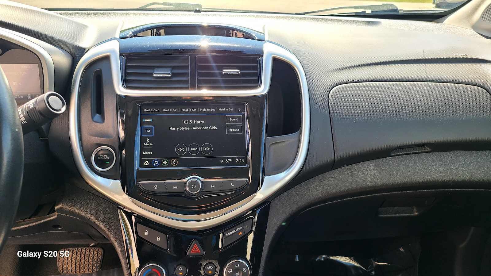 Thumbnail: 2018 Chevrolet Sonic - 15