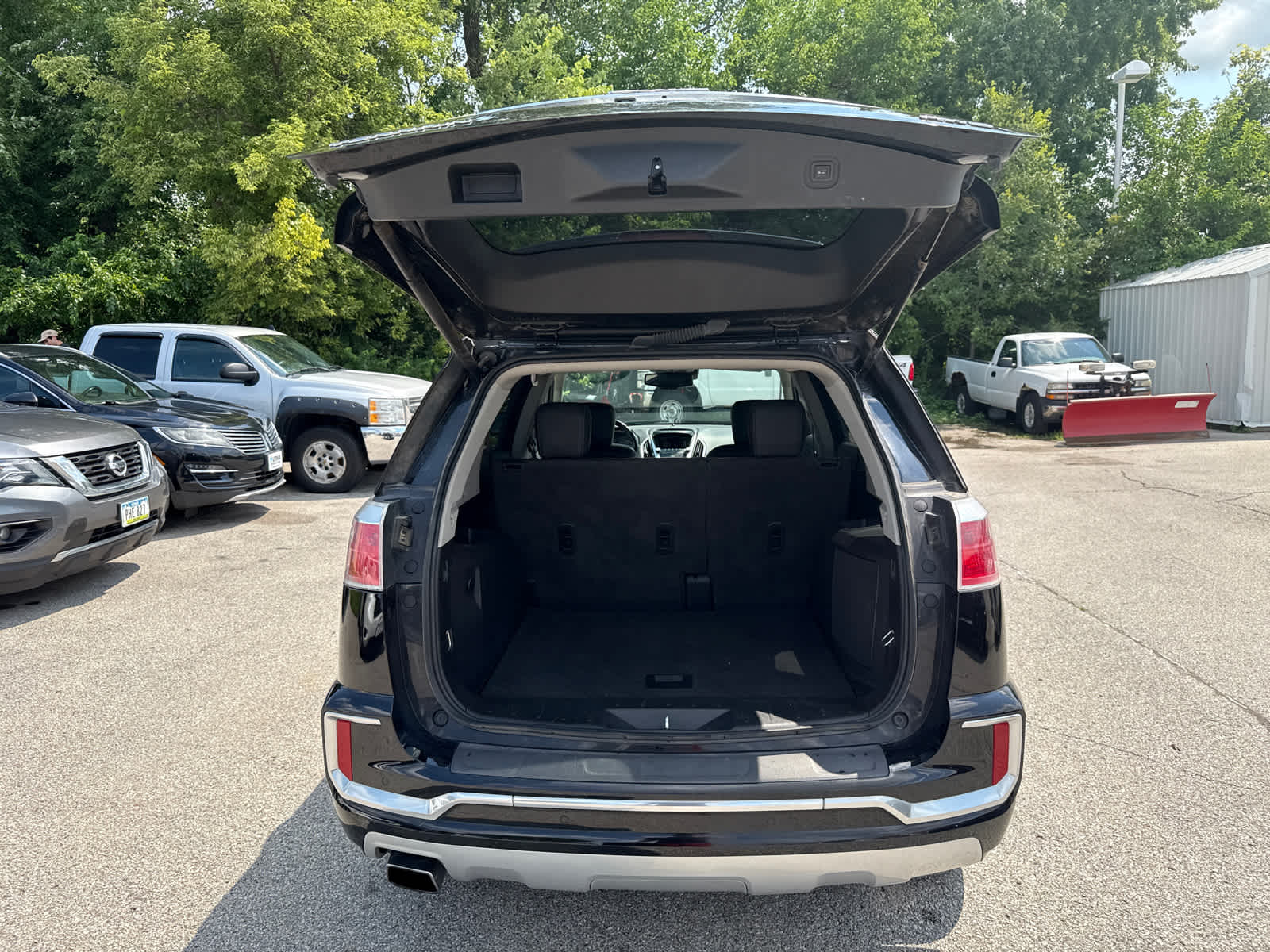 Thumbnail: 2017 GMC Terrain - 11