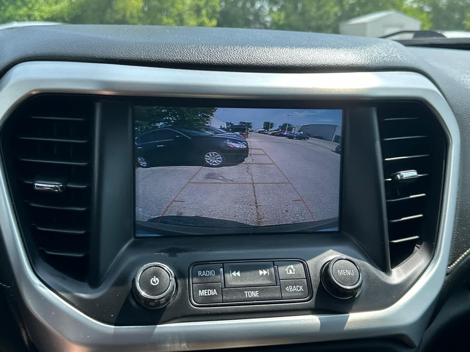 2018 GMC Acadia SLE 28