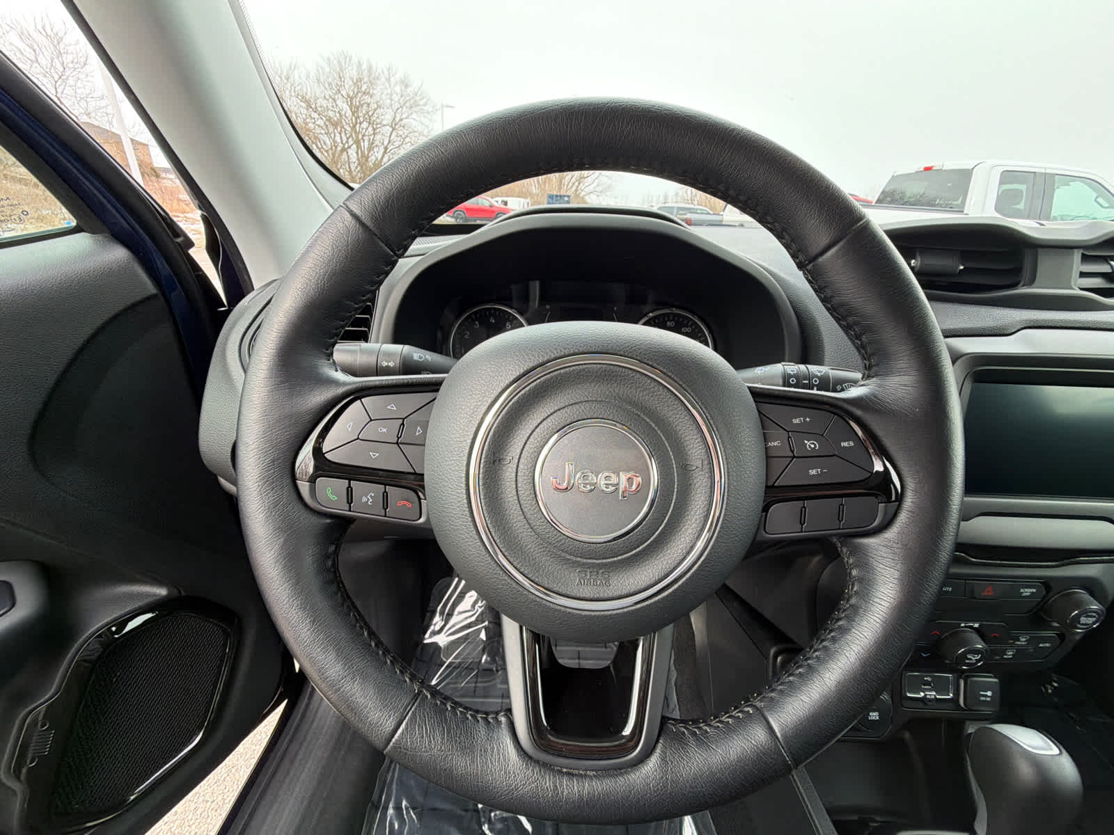 Thumbnail: 2019 Jeep Renegade - 20