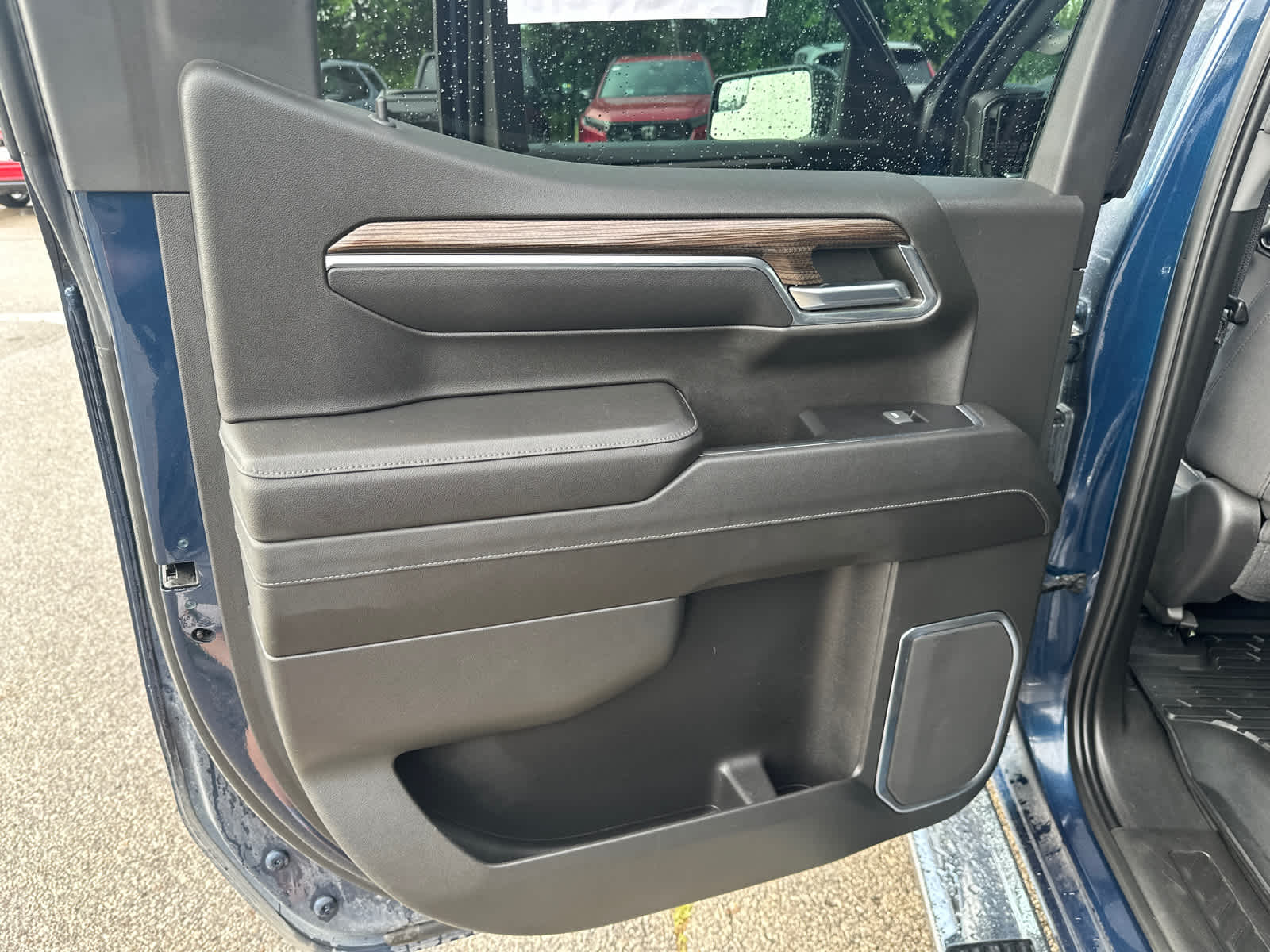 Thumbnail: 2023 Chevrolet Silverado 1500 - 23