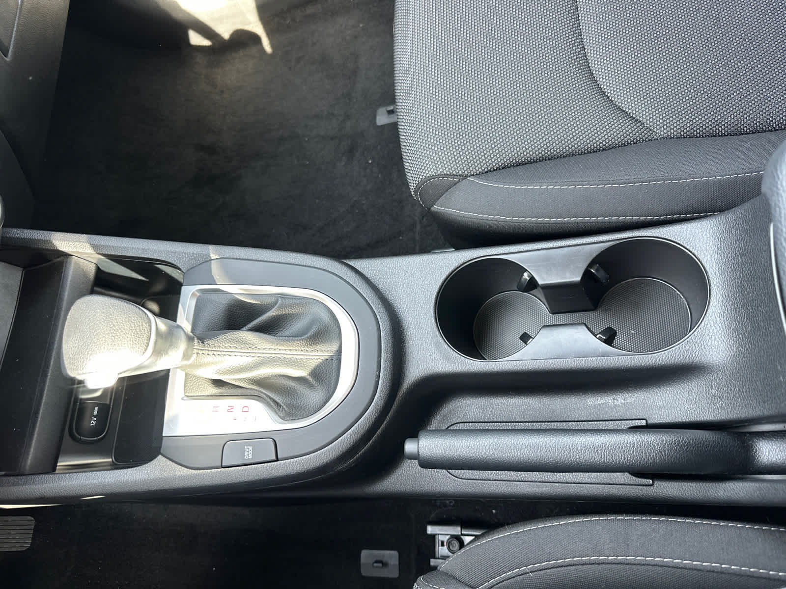 Thumbnail: 2024 Kia Forte - 24