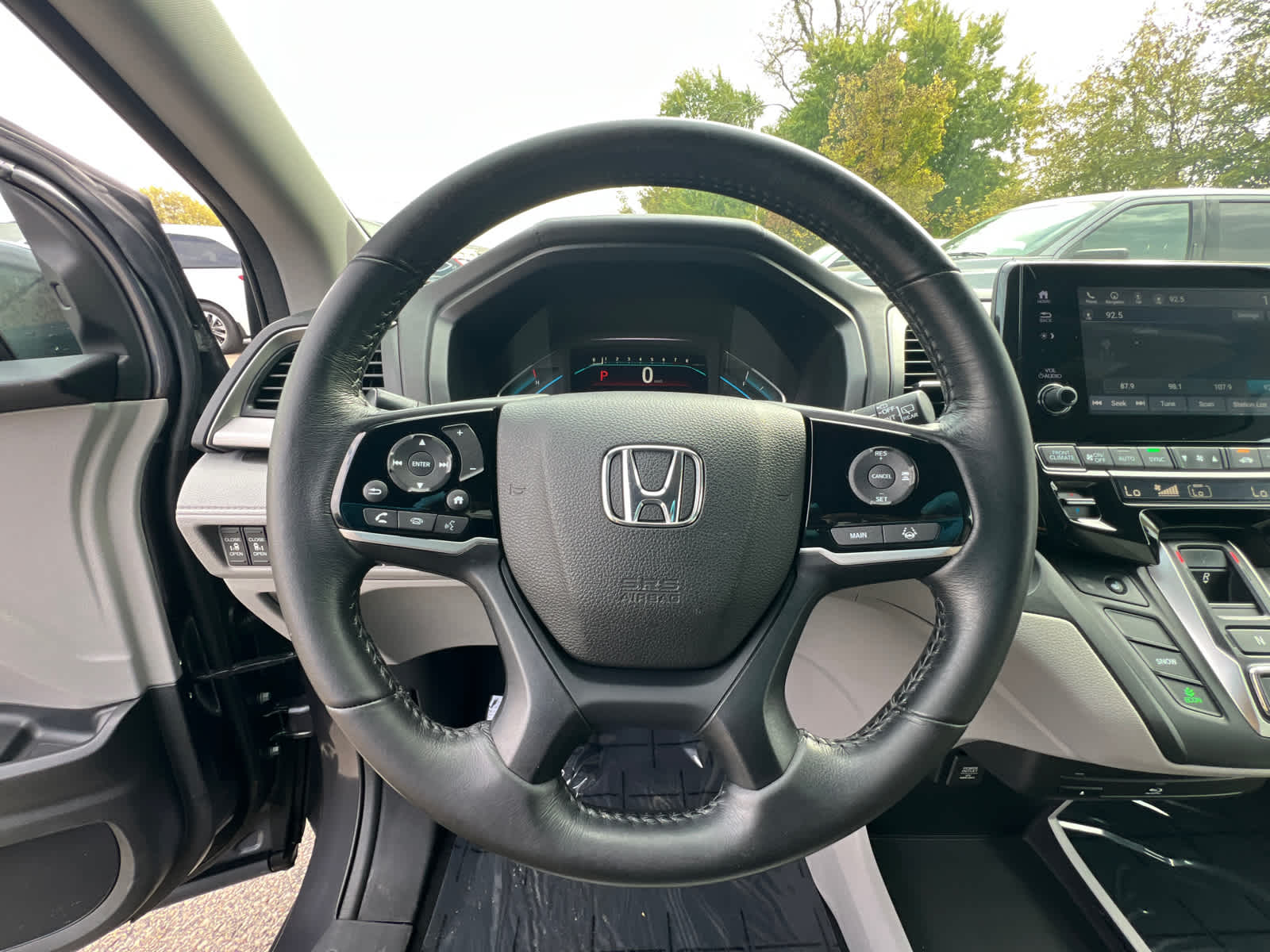 Thumbnail: 2018 Honda Odyssey - 22