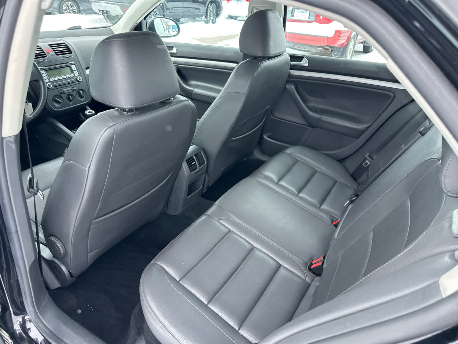 Thumbnail: 2008 Volkswagen Jetta - 12