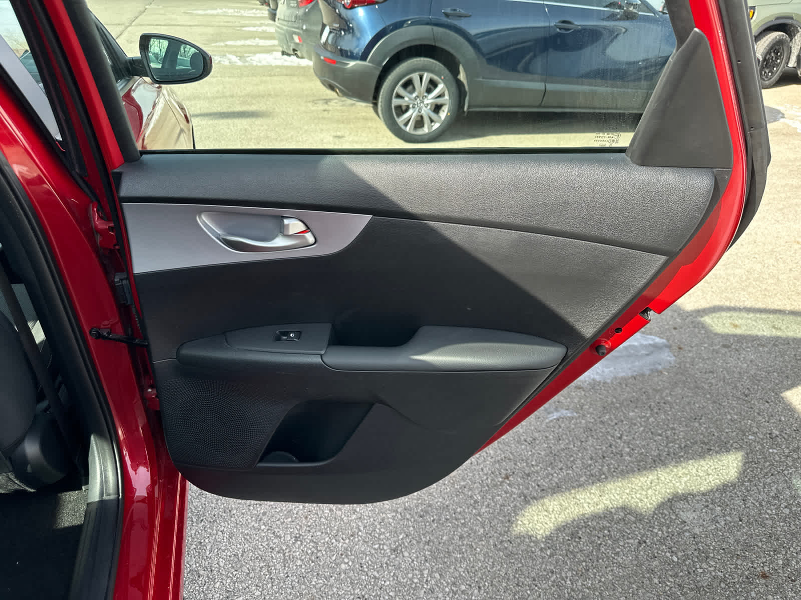 Thumbnail: 2024 Kia Forte - 8