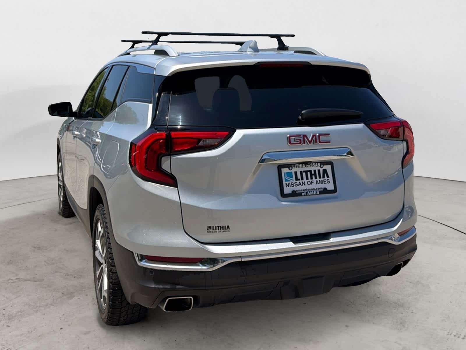 Thumbnail: 2020 GMC Terrain - 3