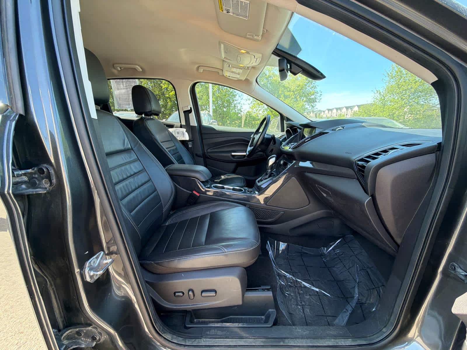 Thumbnail: 2016 Ford Escape - 8