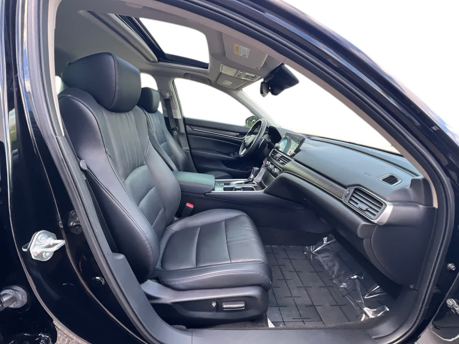 Thumbnail: 2018 Honda Accord - 6