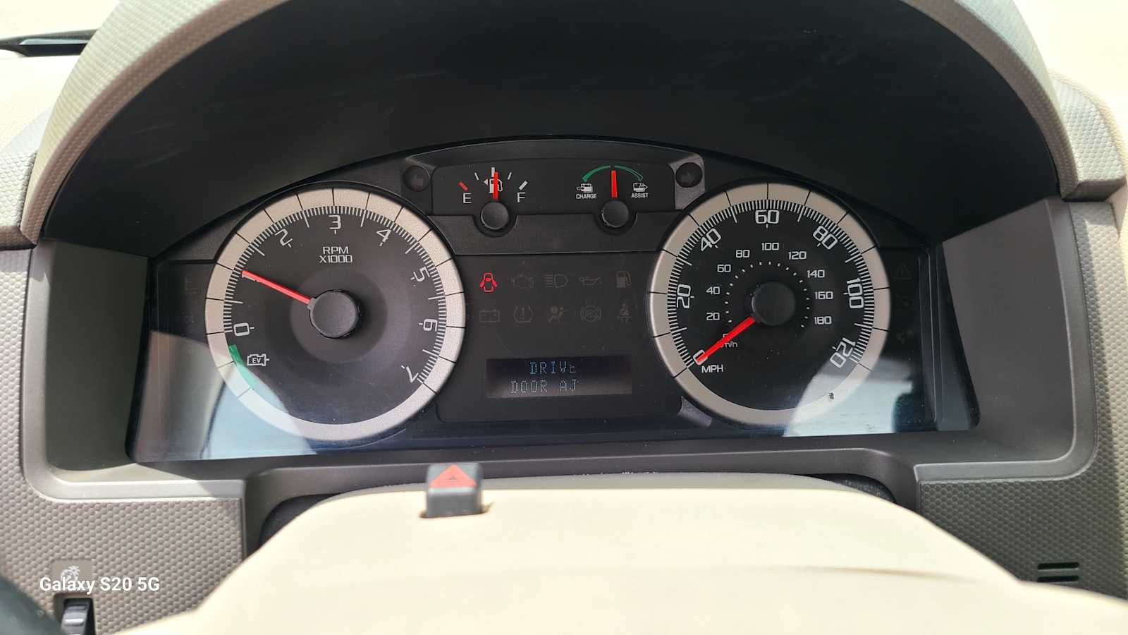 Thumbnail: 2008 Ford Escape - 8