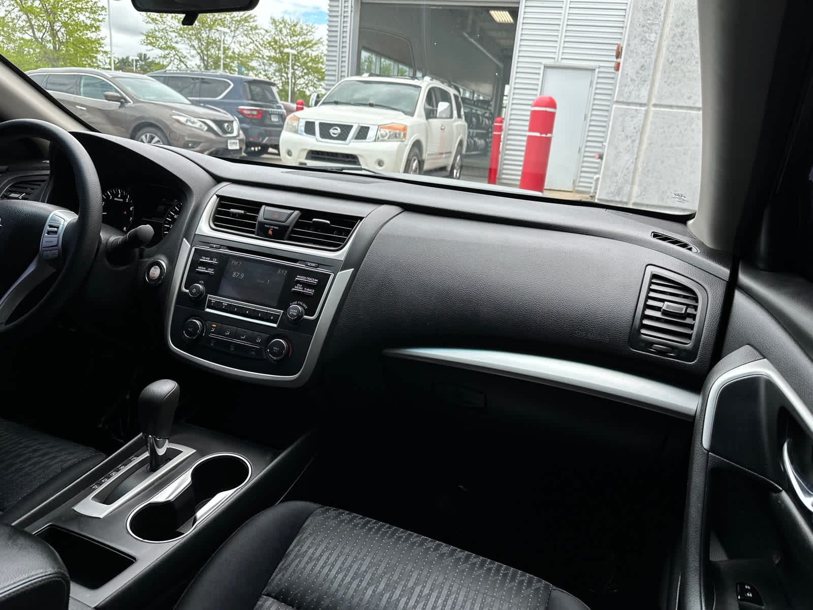 2017 Nissan Altima S 20