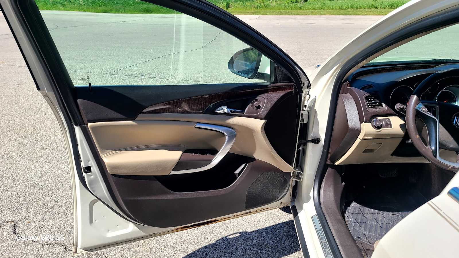 Thumbnail: 2012 Buick Regal - 7