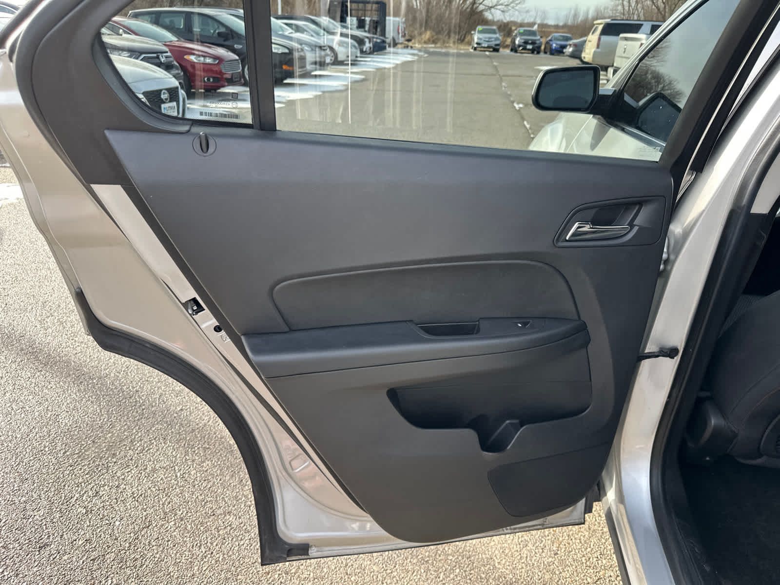 Thumbnail: 2017 Chevrolet Equinox - 11