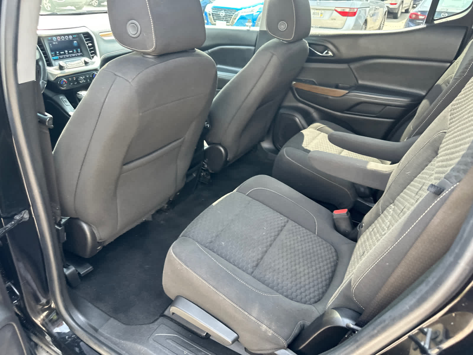 2018 GMC Acadia SLE 15