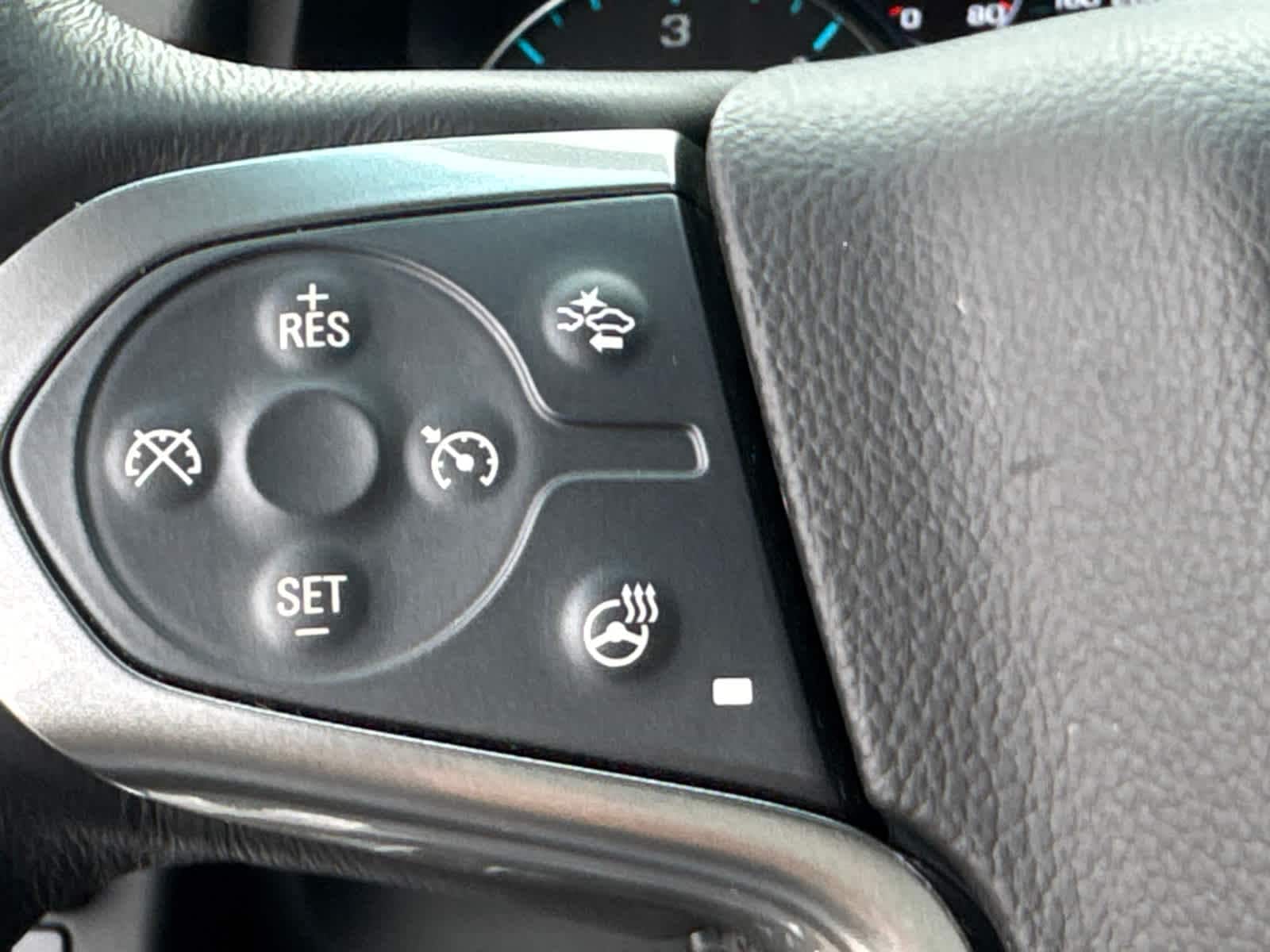 Thumbnail: 2017 Chevrolet Tahoe - 28