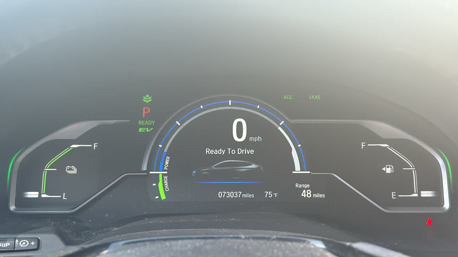 Thumbnail: 2018 Honda Clarity - 18