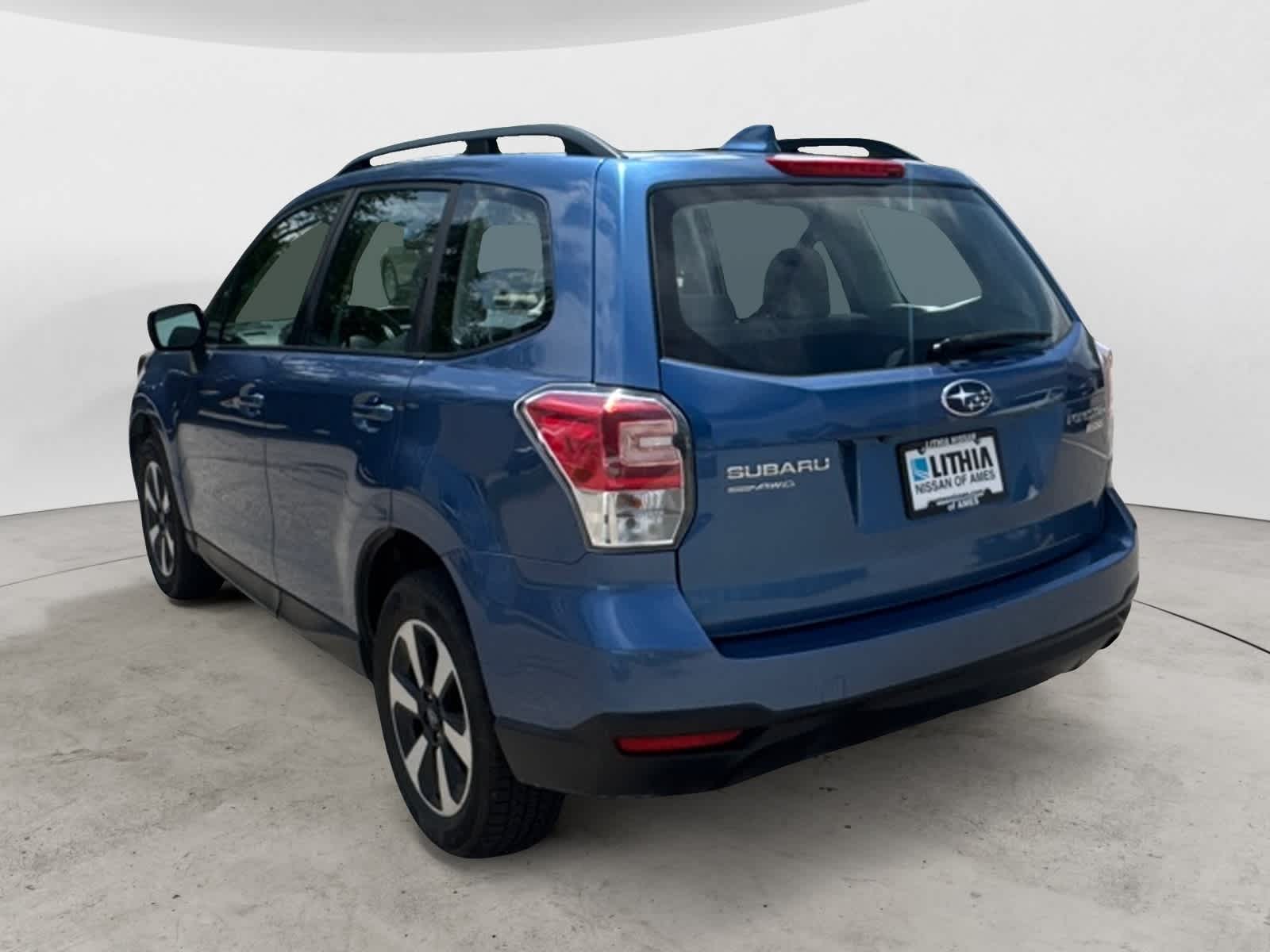 Thumbnail: 2017 Subaru Forester - 3