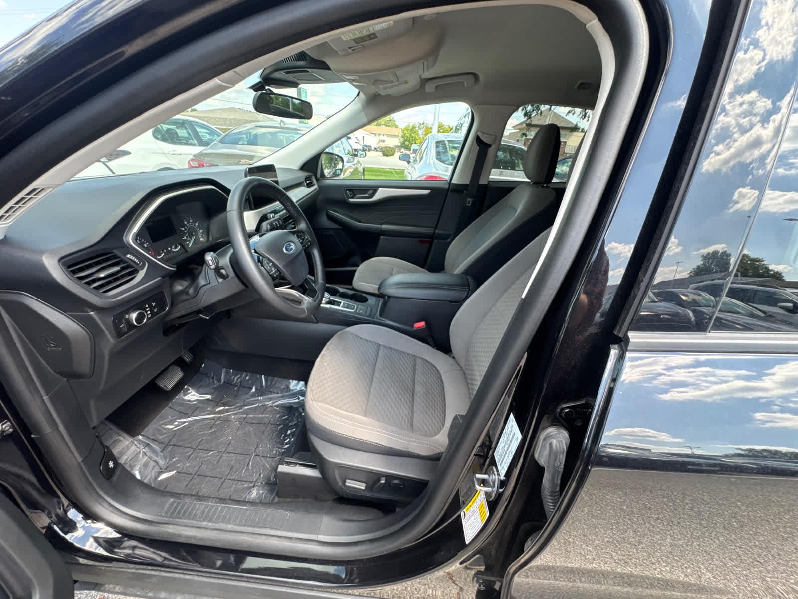 2022 Ford Escape SE - Photo 17