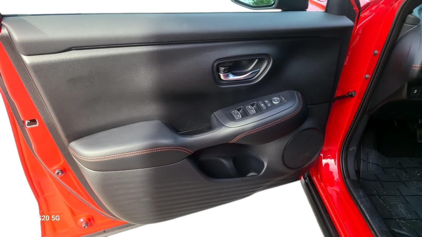 Thumbnail: 2027 Honda HR-V - 8