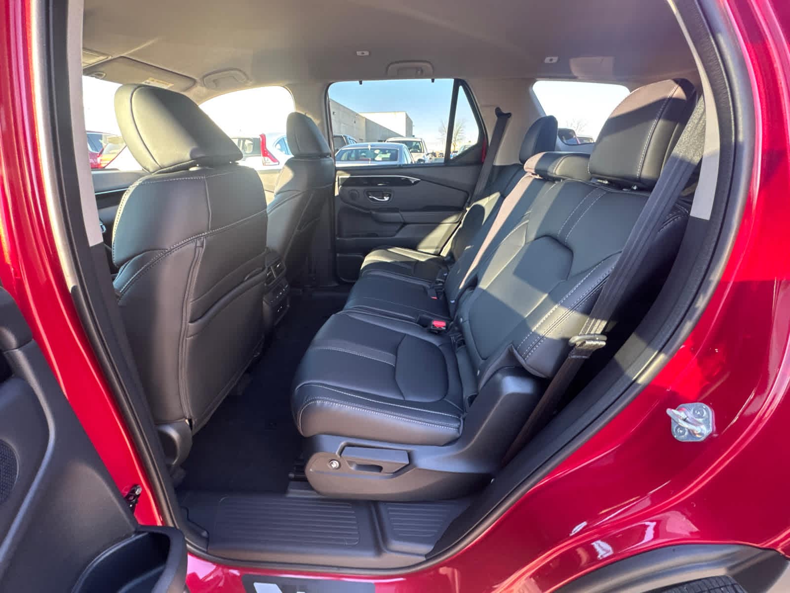 Thumbnail: 2025 Honda Pilot - 15